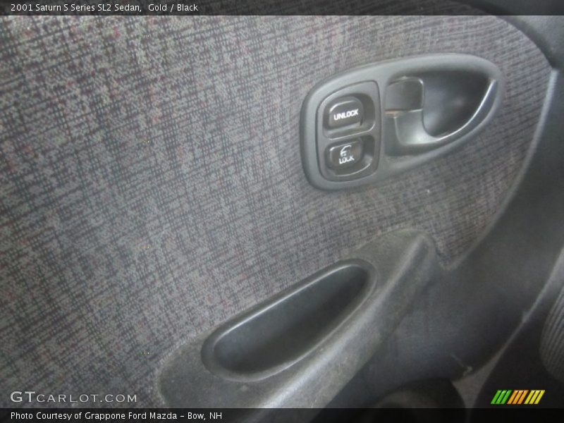Gold / Black 2001 Saturn S Series SL2 Sedan