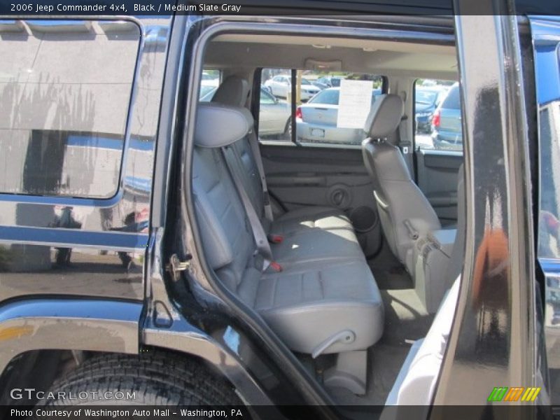 Black / Medium Slate Gray 2006 Jeep Commander 4x4