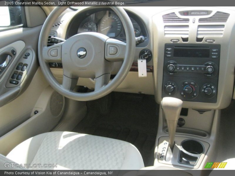 Light Driftwood Metallic / Neutral Beige 2005 Chevrolet Malibu Sedan