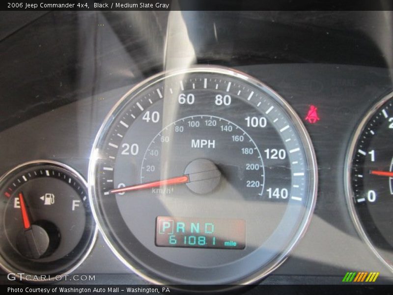 Black / Medium Slate Gray 2006 Jeep Commander 4x4