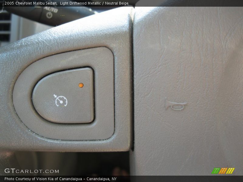 Light Driftwood Metallic / Neutral Beige 2005 Chevrolet Malibu Sedan