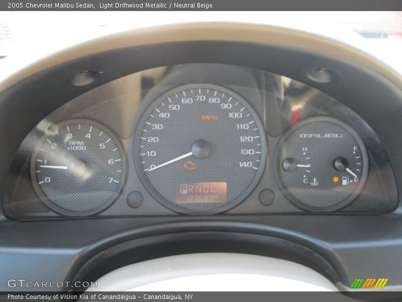 Light Driftwood Metallic / Neutral Beige 2005 Chevrolet Malibu Sedan