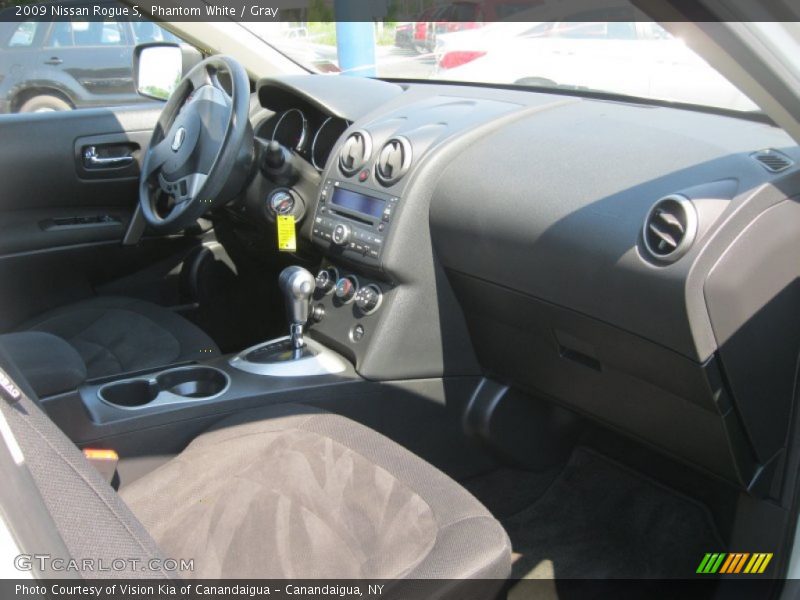 Phantom White / Gray 2009 Nissan Rogue S