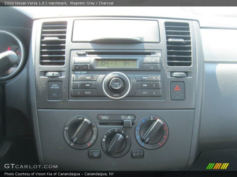 Magnetic Gray / Charcoal 2009 Nissan Versa 1.8 S Hatchback