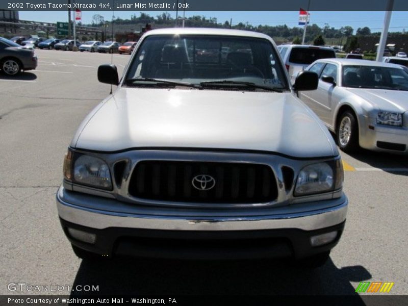 Lunar Mist Metallic / Oak 2002 Toyota Tacoma Xtracab 4x4