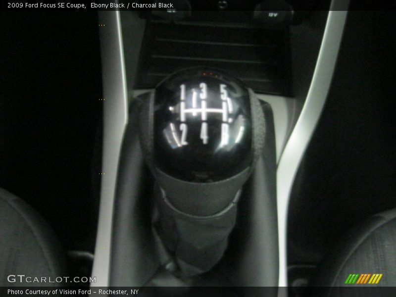 Ebony Black / Charcoal Black 2009 Ford Focus SE Coupe