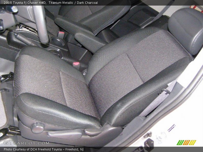 Titanium Metallic / Dark Charcoal 2008 Toyota FJ Cruiser 4WD