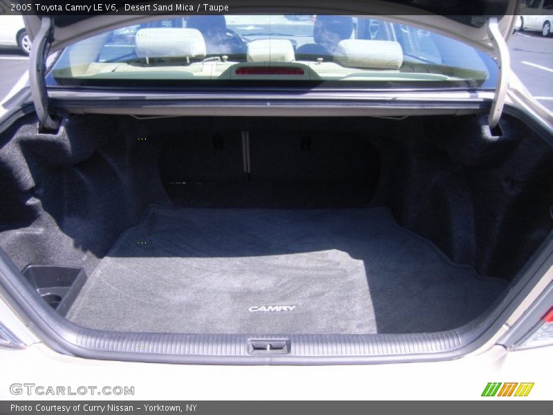 Desert Sand Mica / Taupe 2005 Toyota Camry LE V6