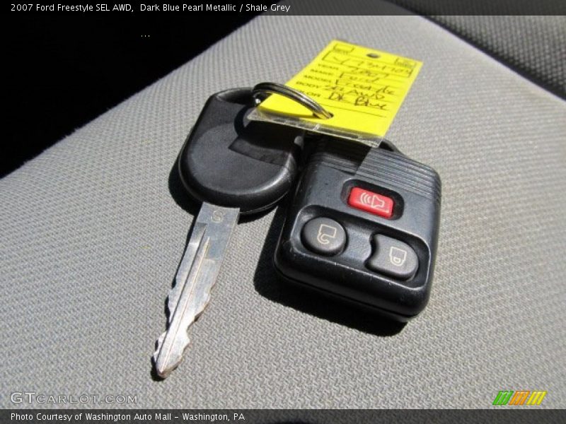Dark Blue Pearl Metallic / Shale Grey 2007 Ford Freestyle SEL AWD