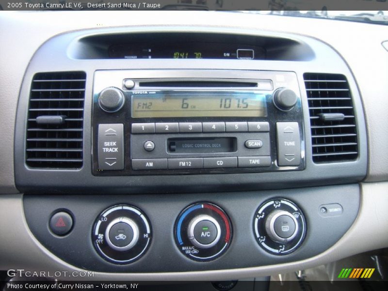 Controls of 2005 Camry LE V6