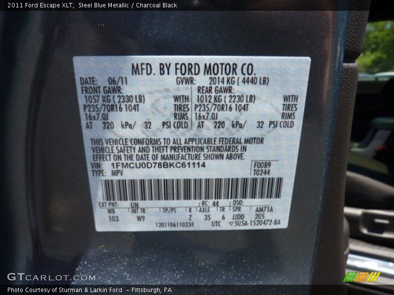 Steel Blue Metallic / Charcoal Black 2011 Ford Escape XLT