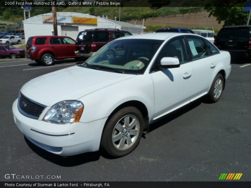 Oxford White / Pebble Beige 2006 Ford Five Hundred SE AWD