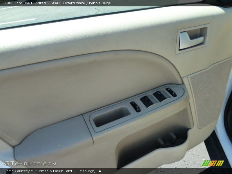 Oxford White / Pebble Beige 2006 Ford Five Hundred SE AWD