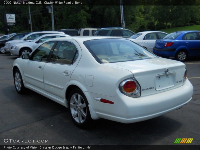 Glacier White Pearl / Blond 2002 Nissan Maxima GLE