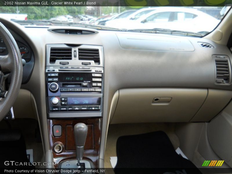 Glacier White Pearl / Blond 2002 Nissan Maxima GLE