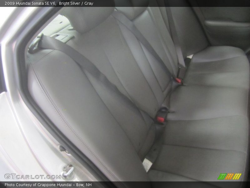 Bright Silver / Gray 2009 Hyundai Sonata SE V6