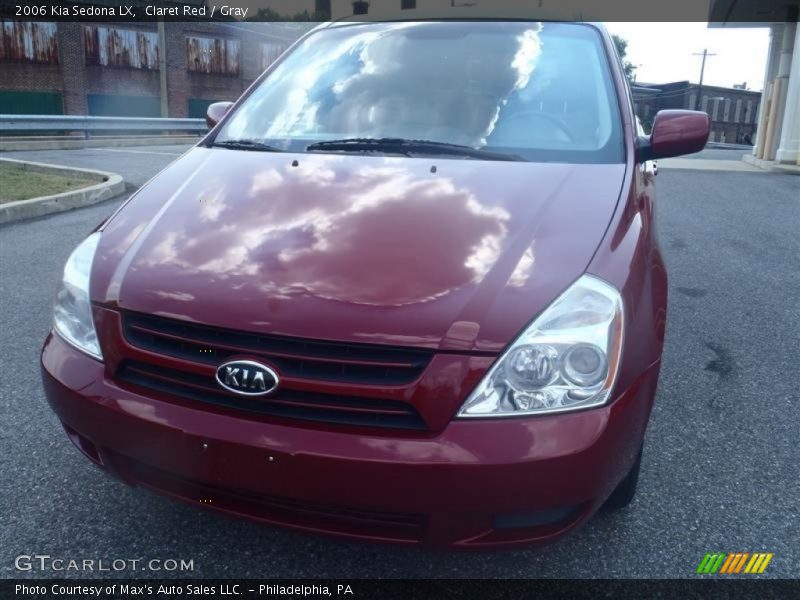 Claret Red / Gray 2006 Kia Sedona LX