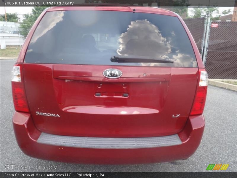 Claret Red / Gray 2006 Kia Sedona LX