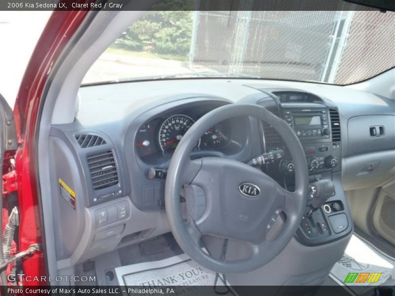 Claret Red / Gray 2006 Kia Sedona LX
