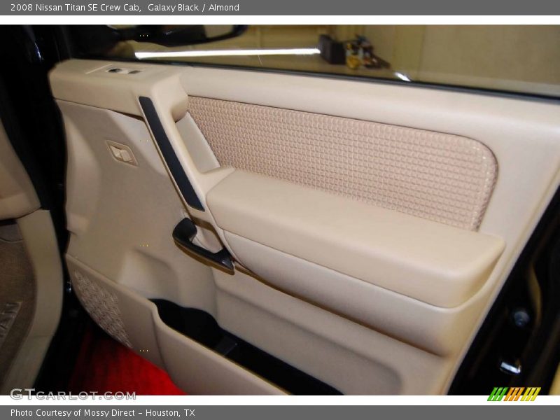 Galaxy Black / Almond 2008 Nissan Titan SE Crew Cab