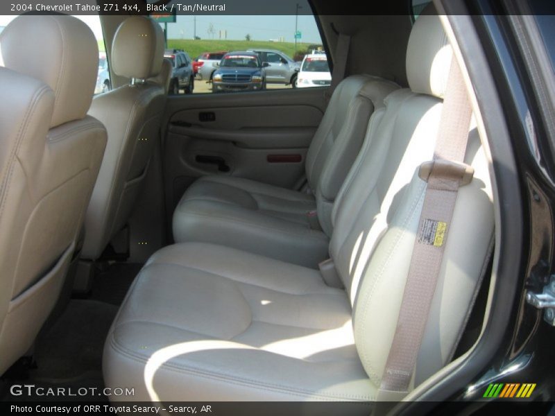 Black / Tan/Neutral 2004 Chevrolet Tahoe Z71 4x4