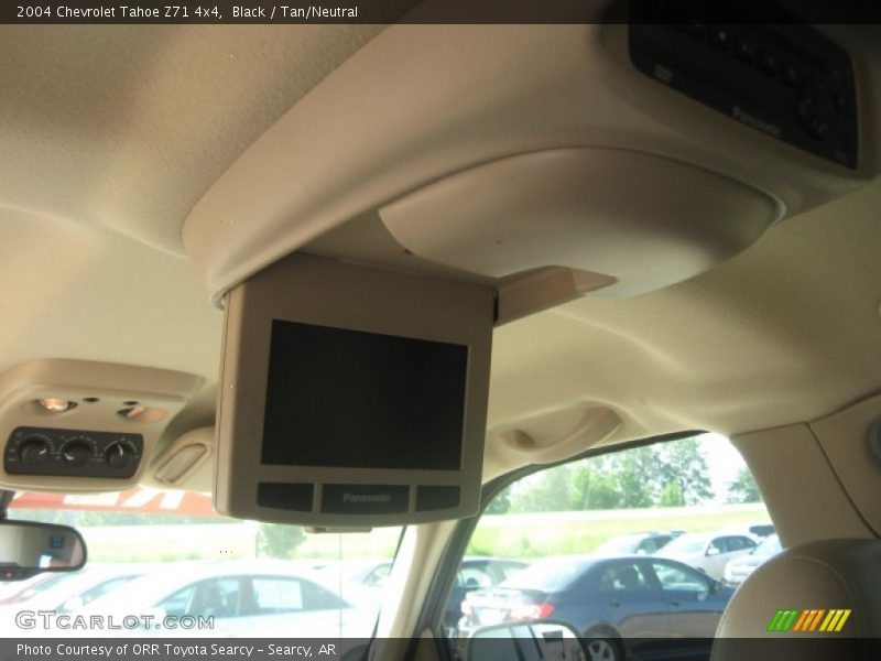 Black / Tan/Neutral 2004 Chevrolet Tahoe Z71 4x4
