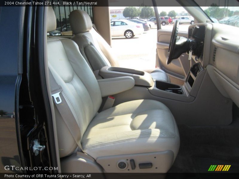 Black / Tan/Neutral 2004 Chevrolet Tahoe Z71 4x4