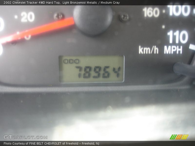 Light Bronzemist Metallic / Medium Gray 2002 Chevrolet Tracker 4WD Hard Top