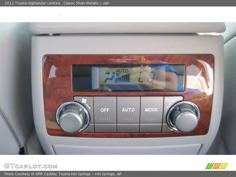 Classic Silver Metallic / Ash 2011 Toyota Highlander Limited