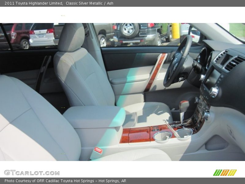 Classic Silver Metallic / Ash 2011 Toyota Highlander Limited