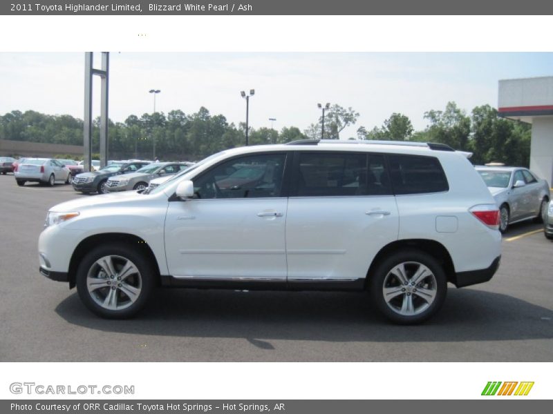 Blizzard White Pearl / Ash 2011 Toyota Highlander Limited