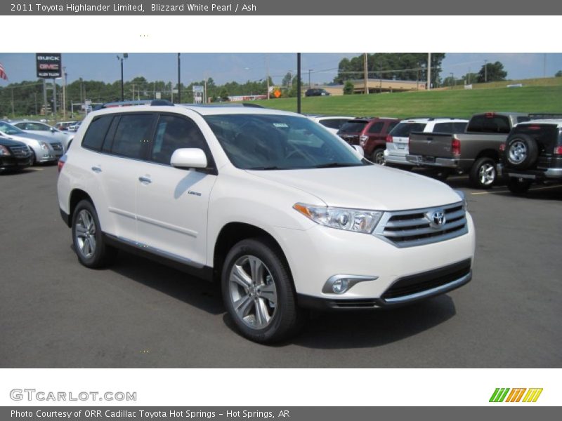 Blizzard White Pearl / Ash 2011 Toyota Highlander Limited