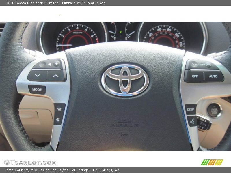 Blizzard White Pearl / Ash 2011 Toyota Highlander Limited