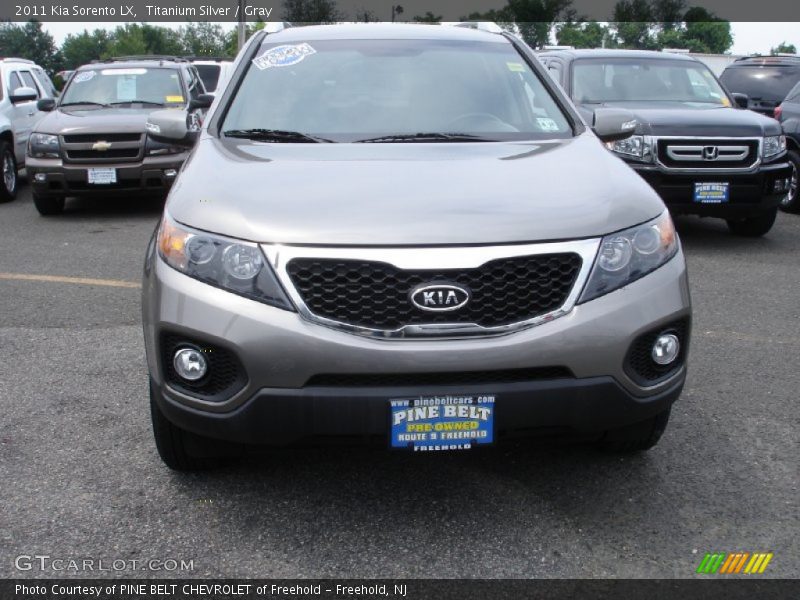 Titanium Silver / Gray 2011 Kia Sorento LX