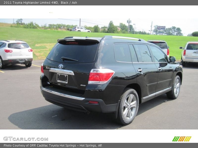 Black / Ash 2011 Toyota Highlander Limited 4WD