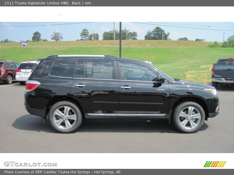 Black / Ash 2011 Toyota Highlander Limited 4WD