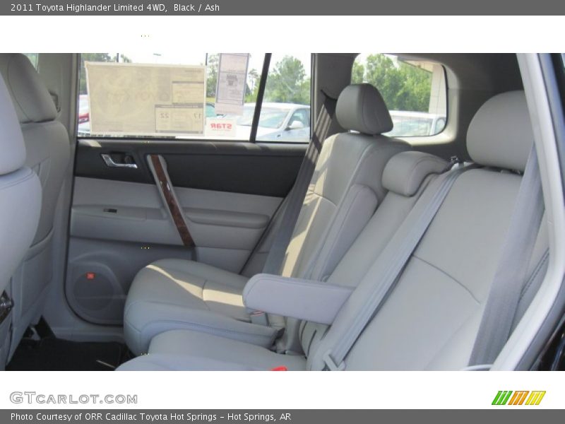 Black / Ash 2011 Toyota Highlander Limited 4WD