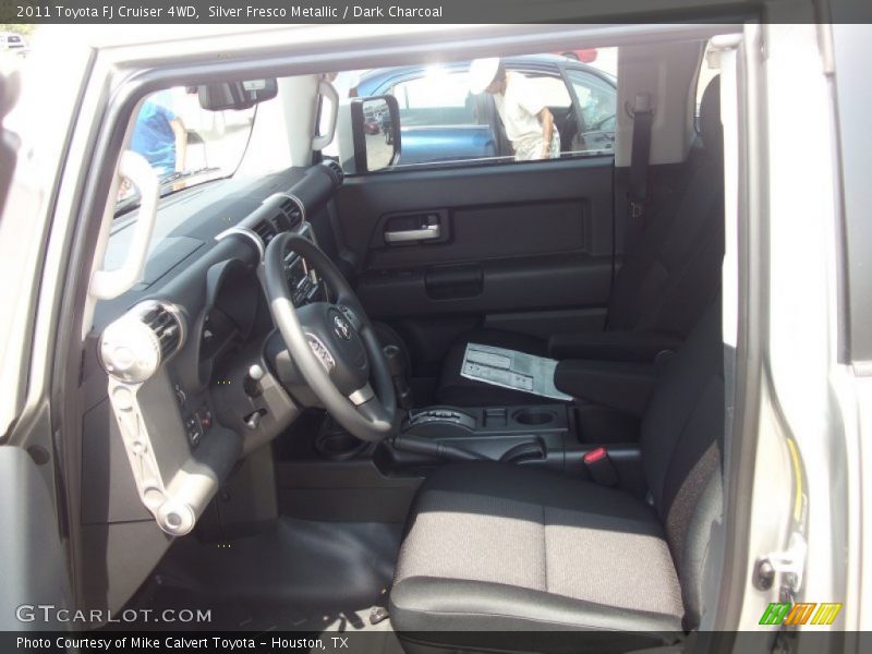 Silver Fresco Metallic / Dark Charcoal 2011 Toyota FJ Cruiser 4WD