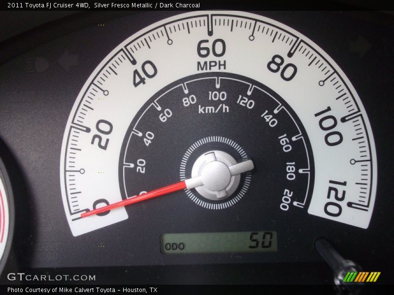 Silver Fresco Metallic / Dark Charcoal 2011 Toyota FJ Cruiser 4WD