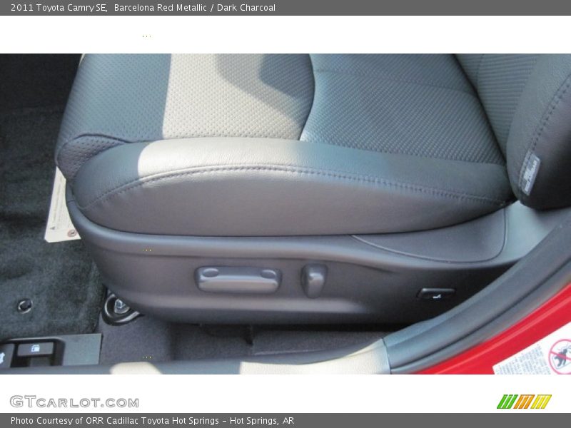 Barcelona Red Metallic / Dark Charcoal 2011 Toyota Camry SE