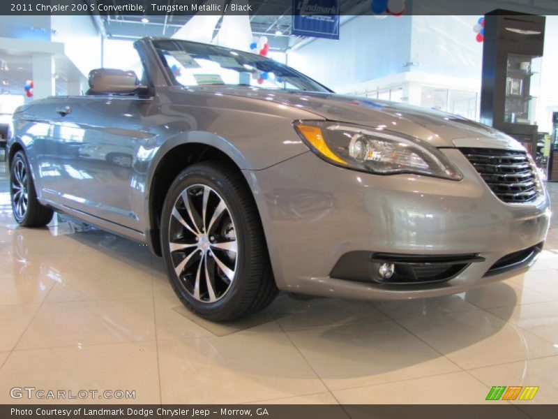 Tungsten Metallic / Black 2011 Chrysler 200 S Convertible