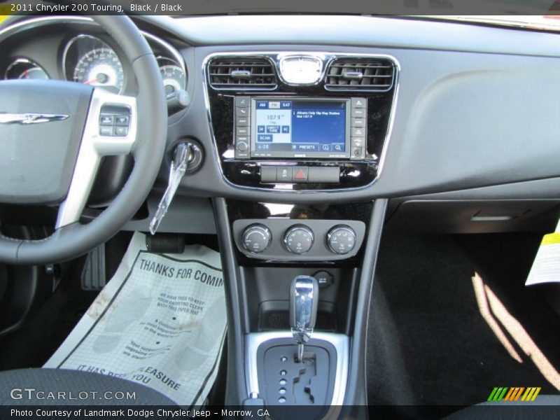 Black / Black 2011 Chrysler 200 Touring