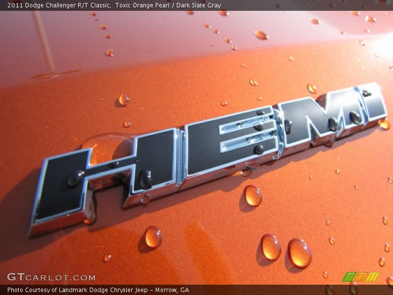 Toxic Orange Pearl / Dark Slate Gray 2011 Dodge Challenger R/T Classic