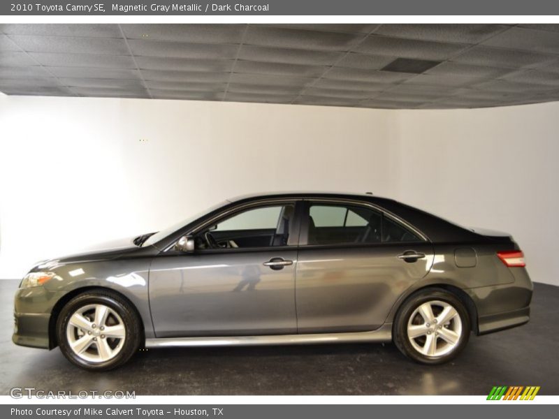 Magnetic Gray Metallic / Dark Charcoal 2010 Toyota Camry SE