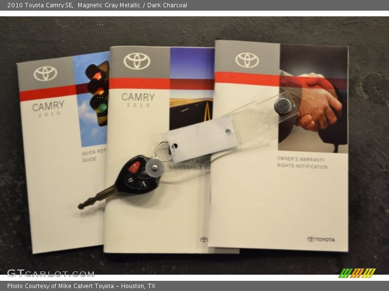Magnetic Gray Metallic / Dark Charcoal 2010 Toyota Camry SE