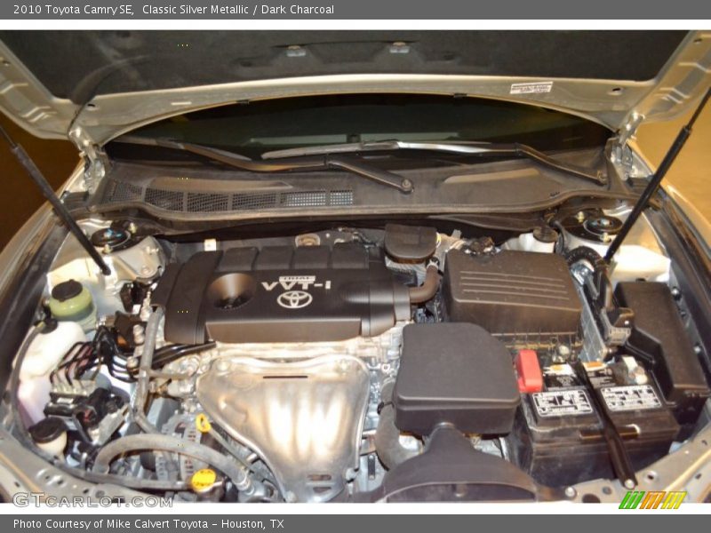 Classic Silver Metallic / Dark Charcoal 2010 Toyota Camry SE