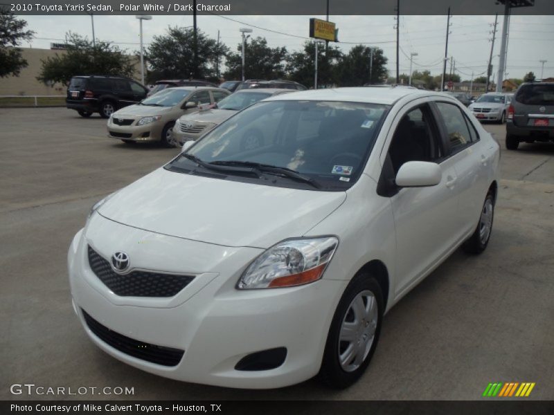 Polar White / Dark Charcoal 2010 Toyota Yaris Sedan