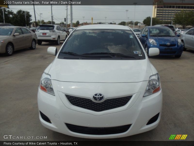 Polar White / Dark Charcoal 2010 Toyota Yaris Sedan
