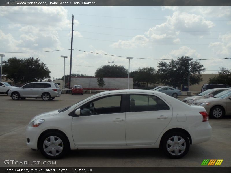 Polar White / Dark Charcoal 2010 Toyota Yaris Sedan