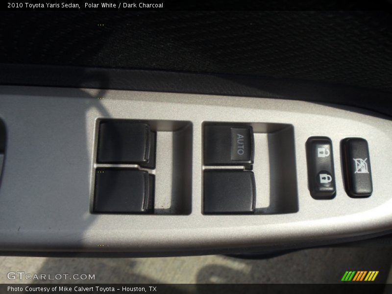 Polar White / Dark Charcoal 2010 Toyota Yaris Sedan